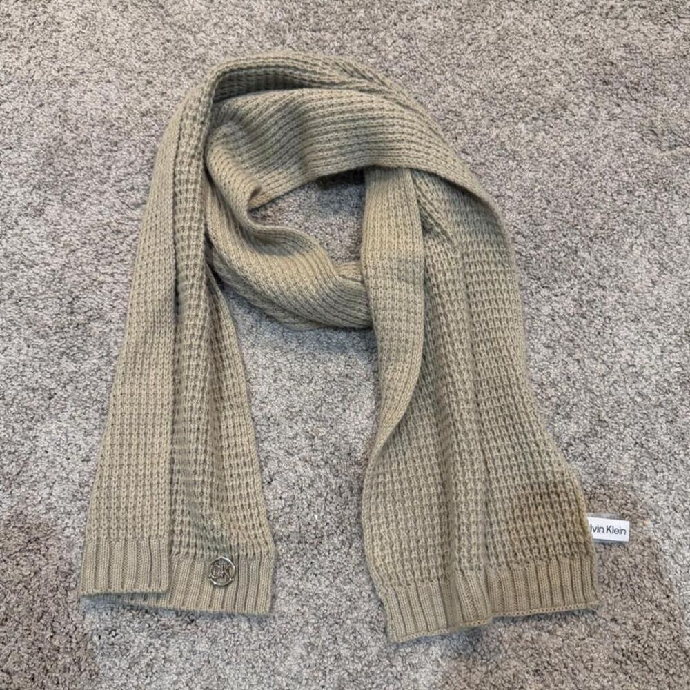 Calvin-klein Women's Scarf-wraps
